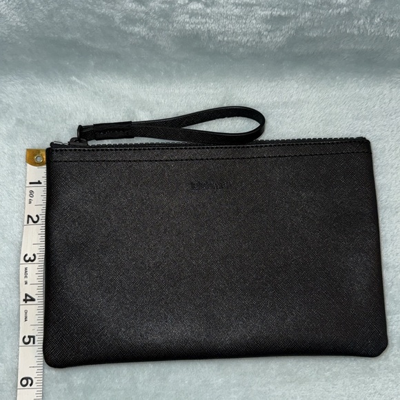 Lululemon zip pouch - Picture 4 of 15